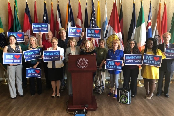 Dallas Climate Action Plan supporters