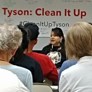Yolonda Blue Horse talking at Tyson campaign